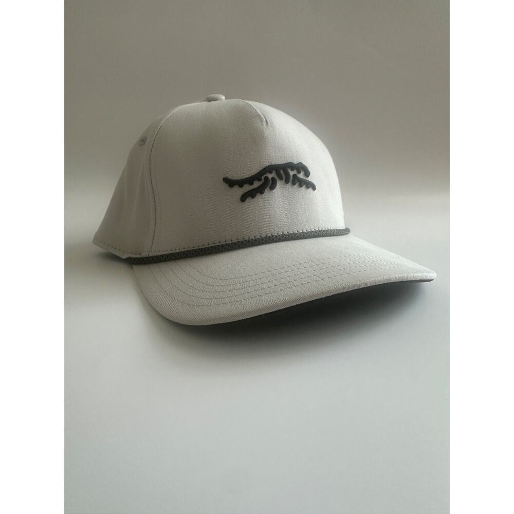 Sun Day Red Tiger Woods White Snapback Rope Golf Cap Hat Embroidered Tiger Logo